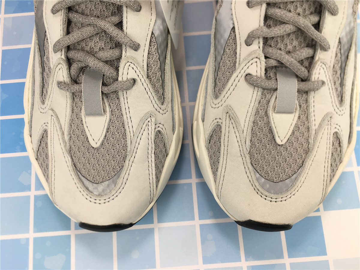 Yeezy Boost 700 V2 Static EF2829